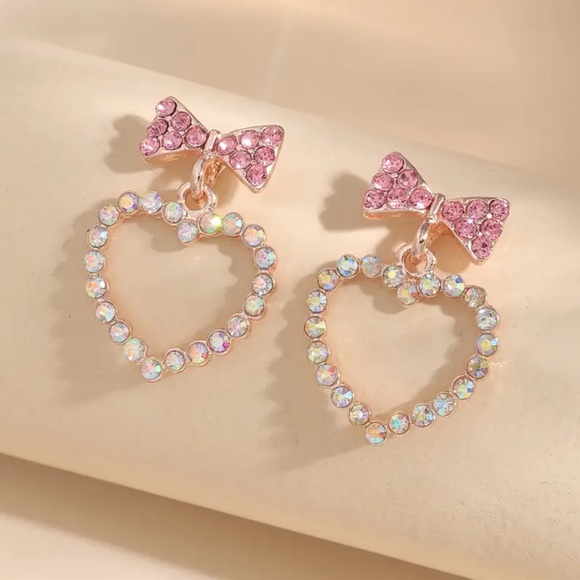 Jewelry - NWOT - Sweet Pink & Iridescent Heart & Bow Earrings